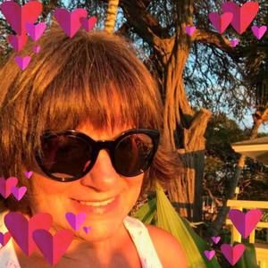 Meet your Posher, Pamela